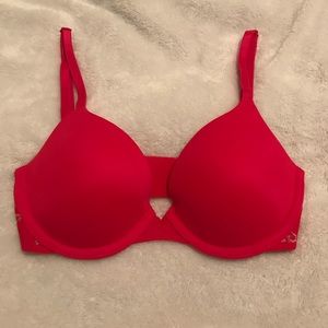New Victoria’s Secret Pink Bra